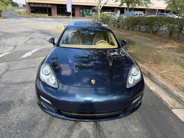 2011 Porsche Panamera Base