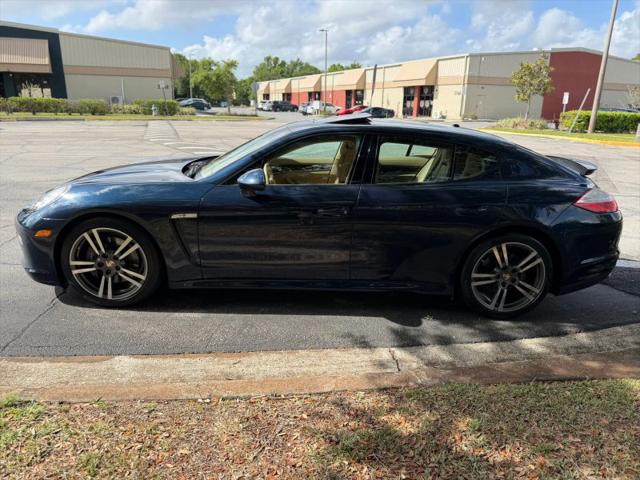 2011 Porsche Panamera Base