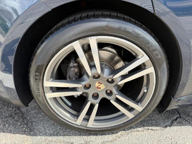 2011 Porsche Panamera Base