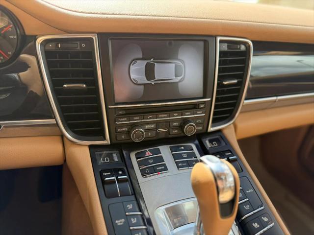 2011 Porsche Panamera Base