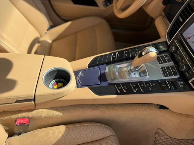 2011 Porsche Panamera Base