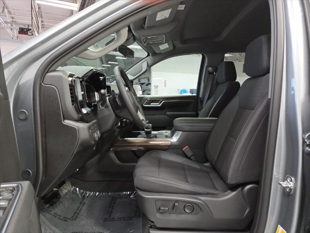 2026 Chevrolet Silverado 1500 4WD Crew Cab Short Bed RST