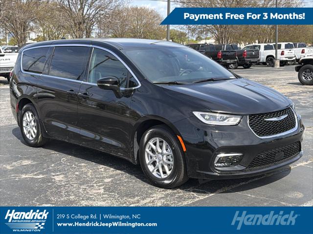 2026 Chrysler Pacifica Select for sale in Wilmington, NC