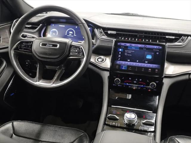 2023 Jeep Grand Cherokee Overland 4x4