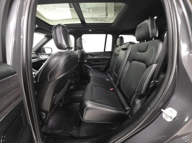 2023 Jeep Grand Cherokee Overland 4x4