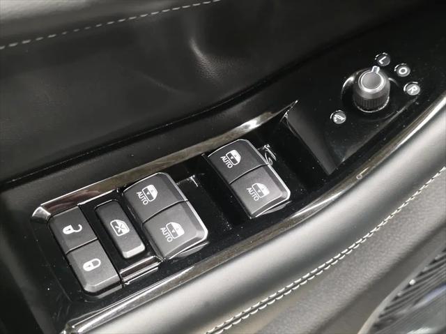 2023 Jeep Grand Cherokee Overland 4x4