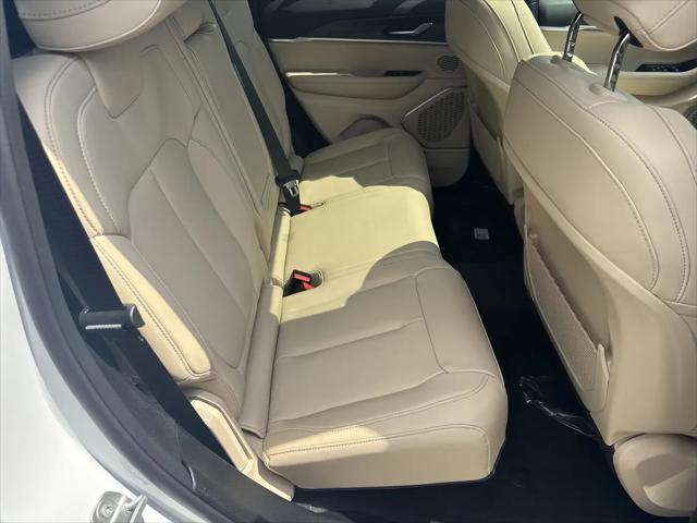 2026 Jeep Grand Cherokee Limited 4x2