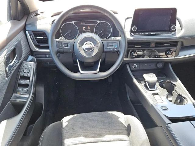 2023 Nissan Rogue SV FWD