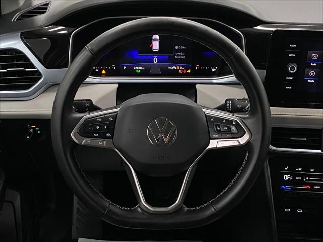 2025 Volkswagen Taos 1.5T SE