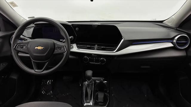 2025 Chevrolet Trax FWD LT