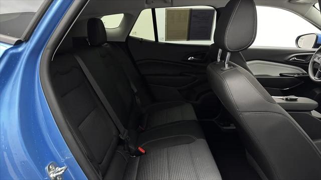 2025 Chevrolet Trax FWD LT