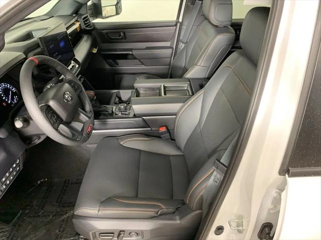 2026 Toyota Tundra Limited CrewMax 5.5' Bed