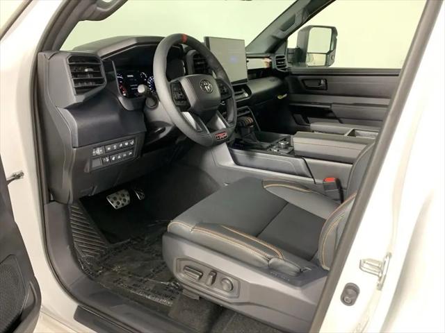 2026 Toyota Tundra Limited CrewMax 5.5' Bed