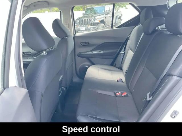 2025 Nissan Kicks S
