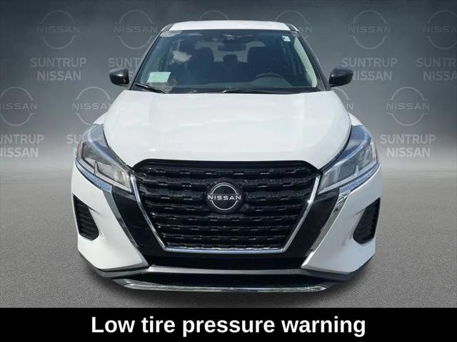 2025 Nissan Kicks S
