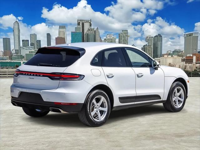 2021 Porsche Macan Macan
