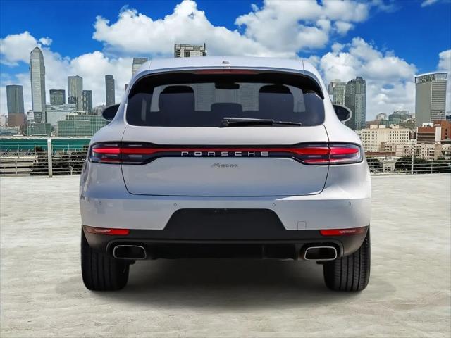 2021 Porsche Macan Macan