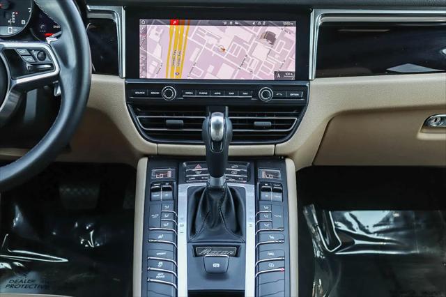 2021 Porsche Macan Macan