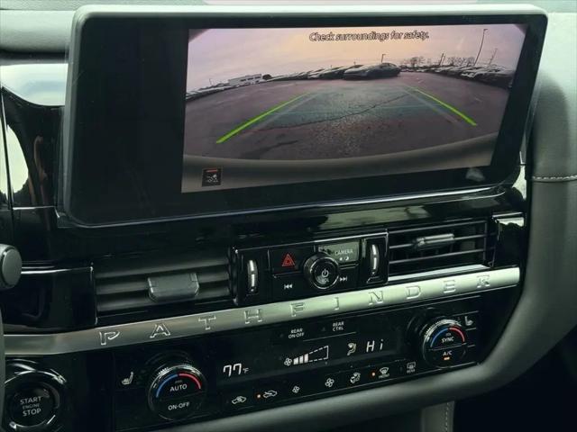 2026 Nissan Pathfinder SV