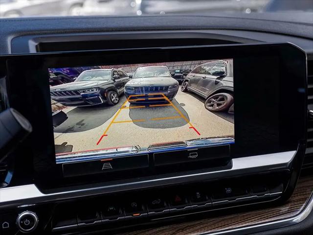 2023 GMC Sierra 1500 4WD Double Cab Standard Box Elevation with 3VL