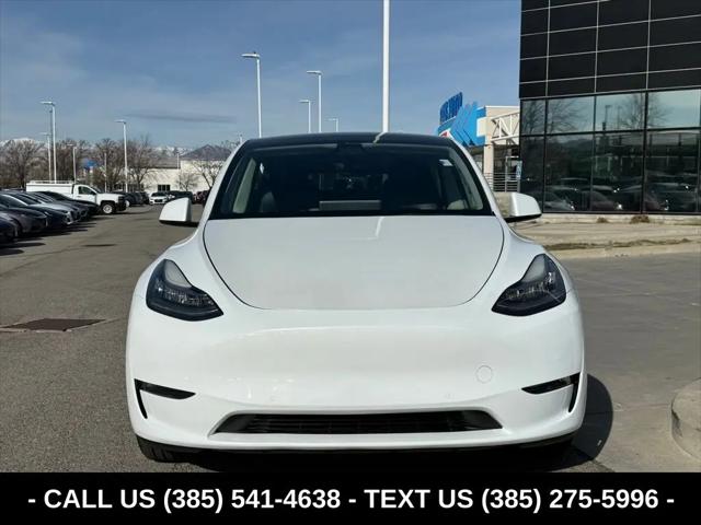 2022 Tesla Model Y Long Range Dual Motor All-Wheel Drive
