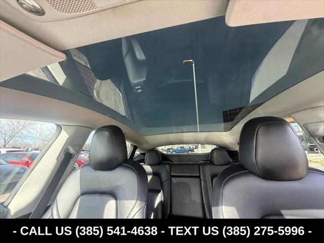 2022 Tesla Model Y Long Range Dual Motor All-Wheel Drive