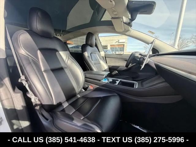2022 Tesla Model Y Long Range Dual Motor All-Wheel Drive