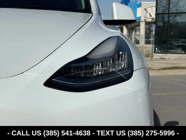2022 Tesla Model Y Long Range Dual Motor All-Wheel Drive