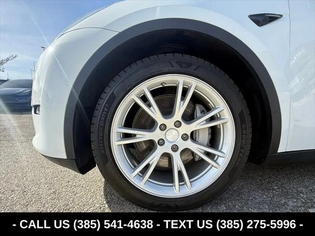 2022 Tesla Model Y Long Range Dual Motor All-Wheel Drive