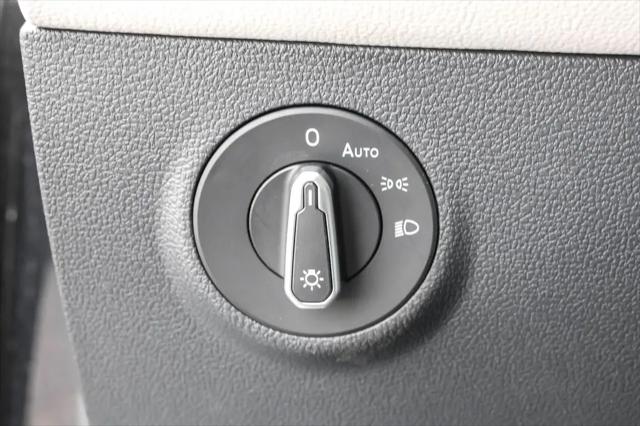 2026 Volkswagen Taos SEL