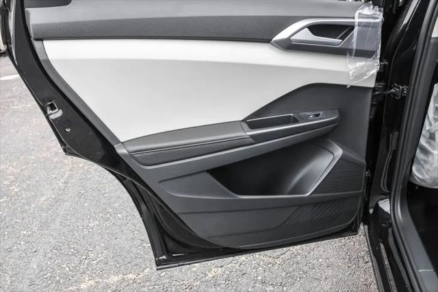 2026 Volkswagen Taos SEL