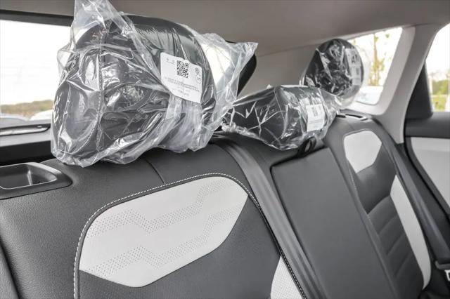 2026 Volkswagen Taos SEL