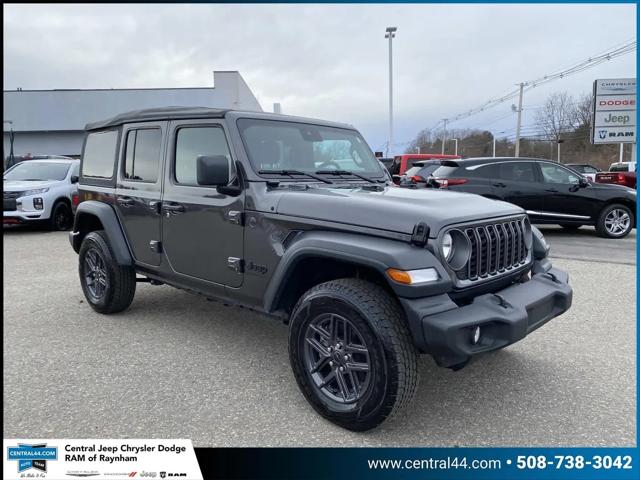 2025 Jeep Wrangler 4-Door Summit 4x4 for sale in Raynham, MA