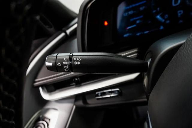 2023 Chevrolet Corvette Stingray RWD Coupe 2LT