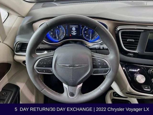 2022 Chrysler Voyager LX
