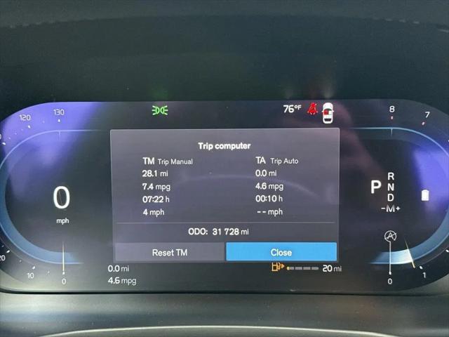 2023 Volvo S60 B5 Plus Dark Theme