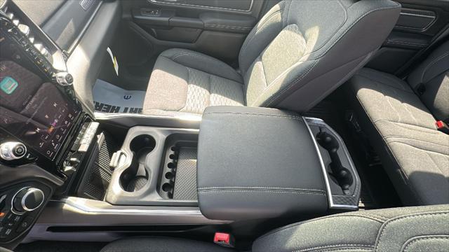 2026 Ram 1500 Big Horn Crew Cab 4x4 57 Box