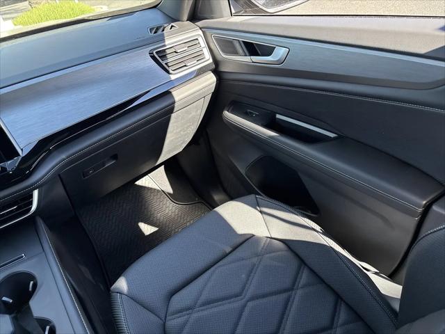 2026 Volkswagen Atlas Cross Sport SE