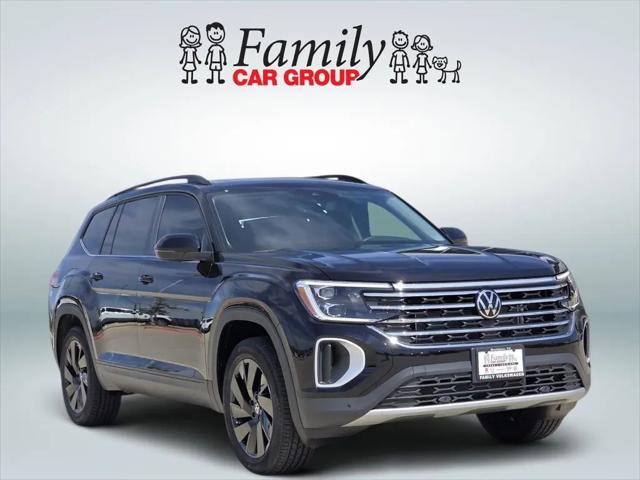 2026 Volkswagen Atlas SE with Technology