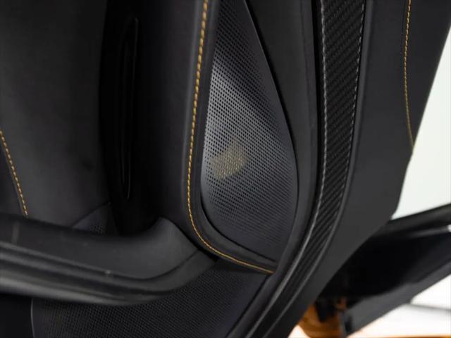 2021 McLaren 765LT Coupe