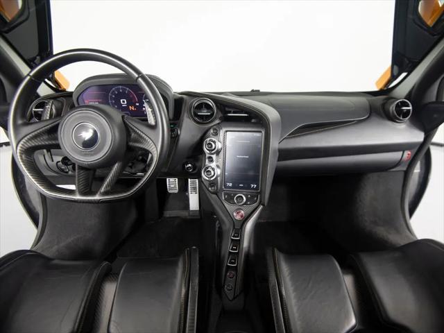2021 McLaren 765LT Coupe