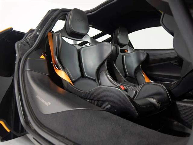 2021 McLaren 765LT Coupe