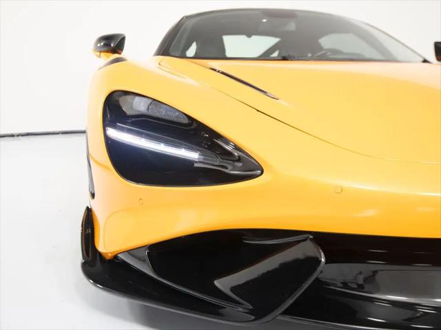 2021 McLaren 765LT Coupe