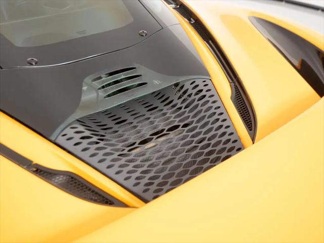 2021 McLaren 765LT Coupe