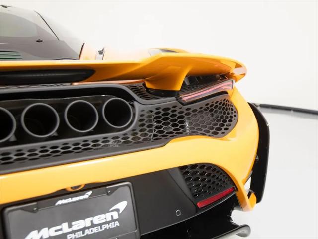 2021 McLaren 765LT Coupe