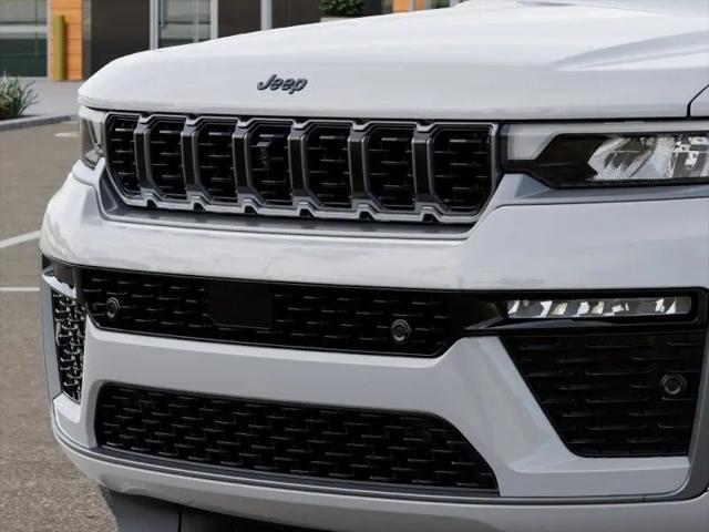 2026 Jeep Grand Cherokee Summit 4x4