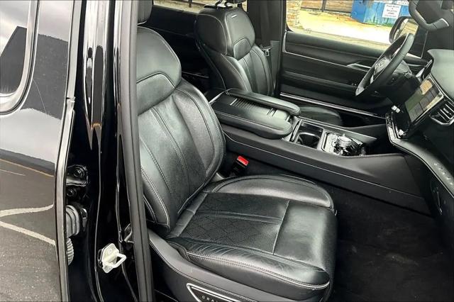 2024 Jeep Grand Wagoneer L Series II 4x4