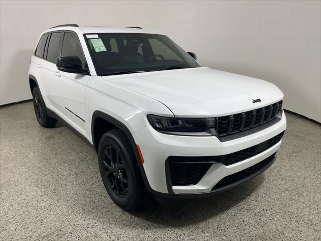 2026 Jeep Grand Cherokee GRAND CHEROKEE LAREDO ALTITUDE 4X2