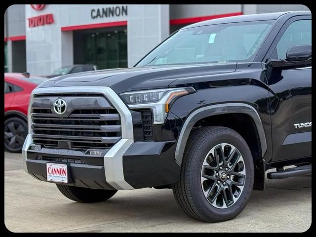 2026 Toyota Tundra Limited CrewMax 5.5' Bed