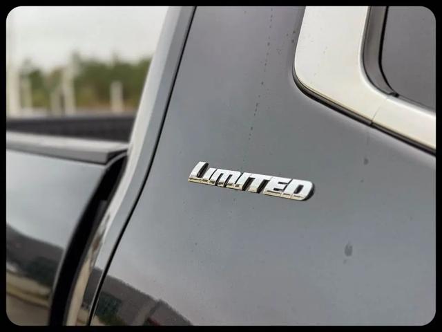2026 Toyota Tundra Limited CrewMax 5.5' Bed